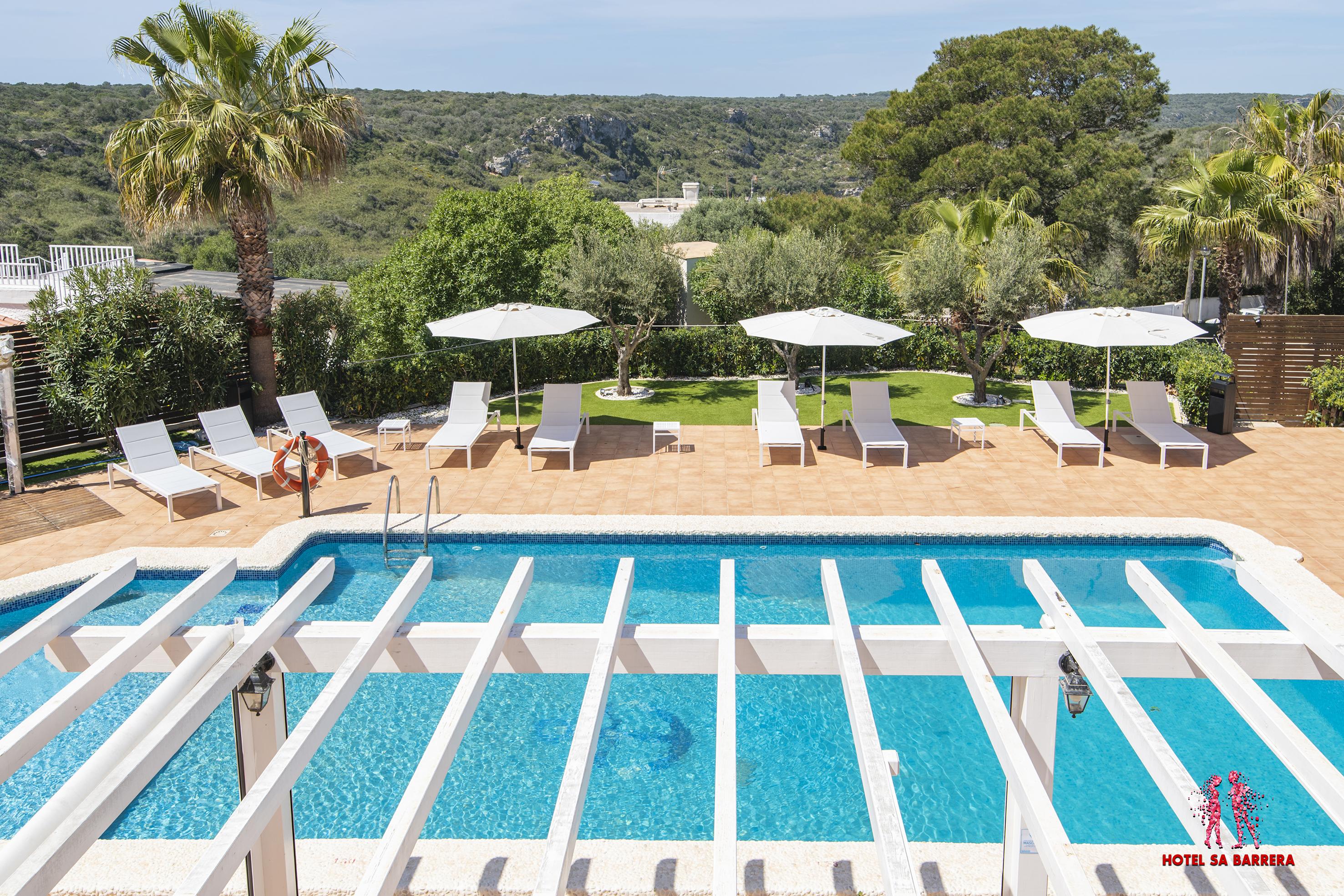 ซา บาร์เรรา - สำหรับผู้ใหญ่เท่านั้น Hotel Cala En Porter  ภายนอก รูปภาพ