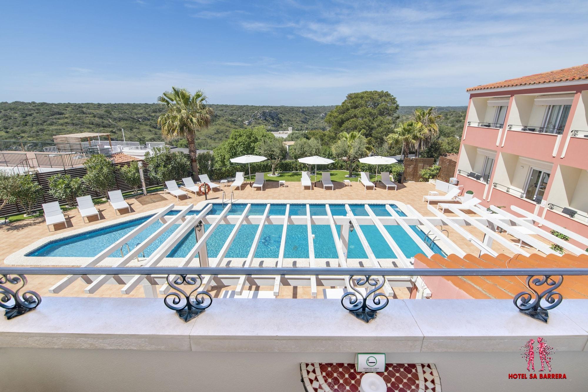 ซา บาร์เรรา - สำหรับผู้ใหญ่เท่านั้น Hotel Cala En Porter  ภายนอก รูปภาพ